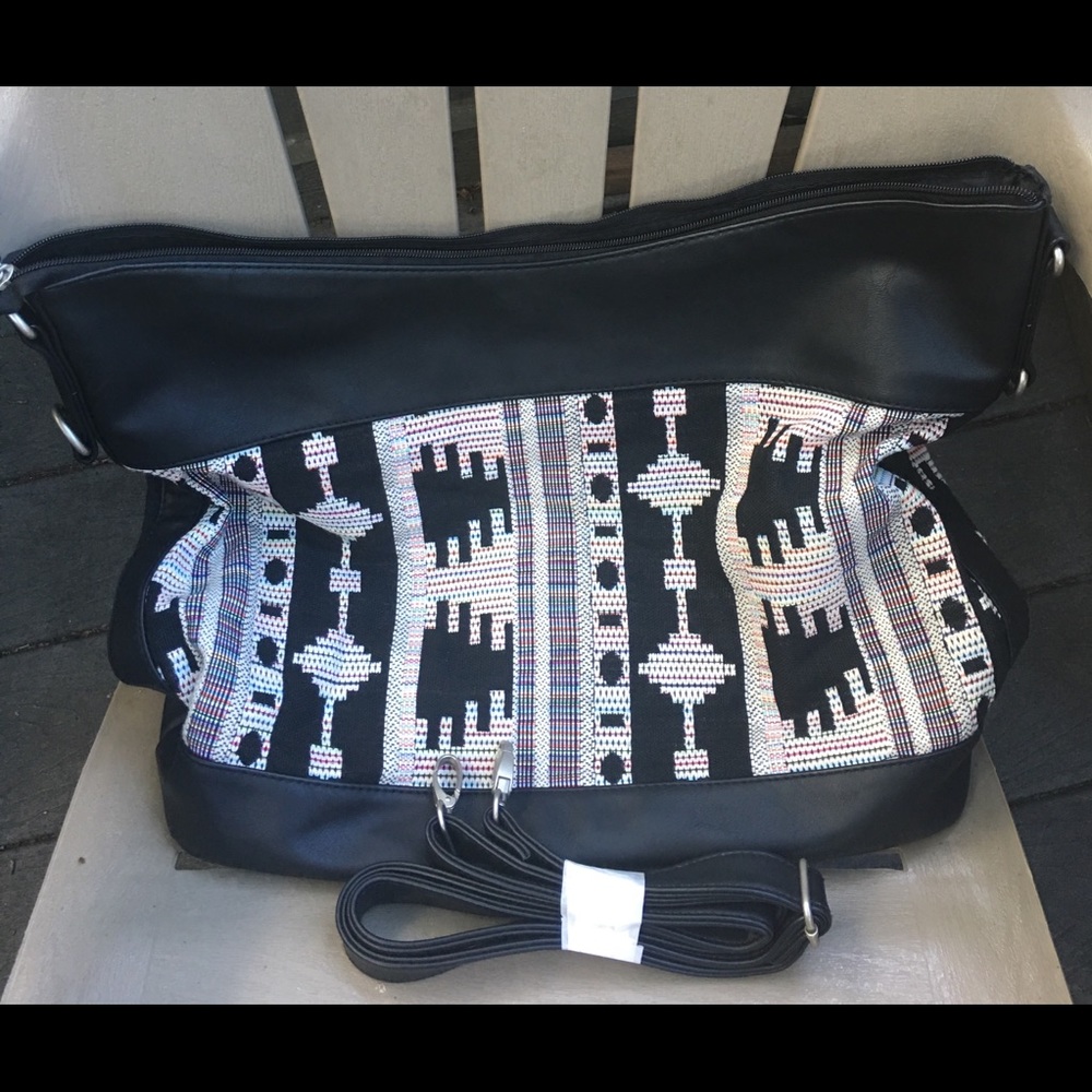 🖤‼️SOLD‼️SOLD‼️🖤MAURICE’S large Shoulder Bag - Picture 1 of 4